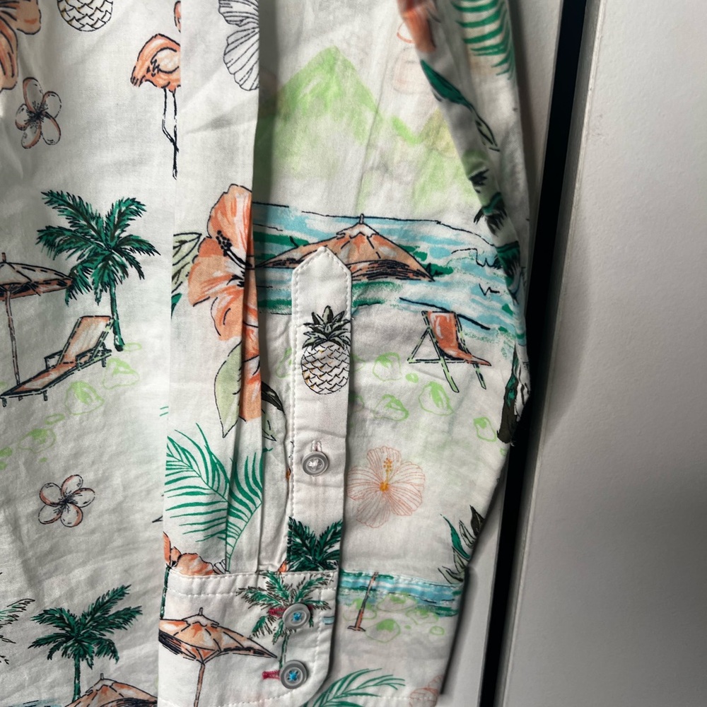 FINAL SALE Talbots Tropical Beach Summer Print Button Down Shirt Size Medium - Picture 2 of 6